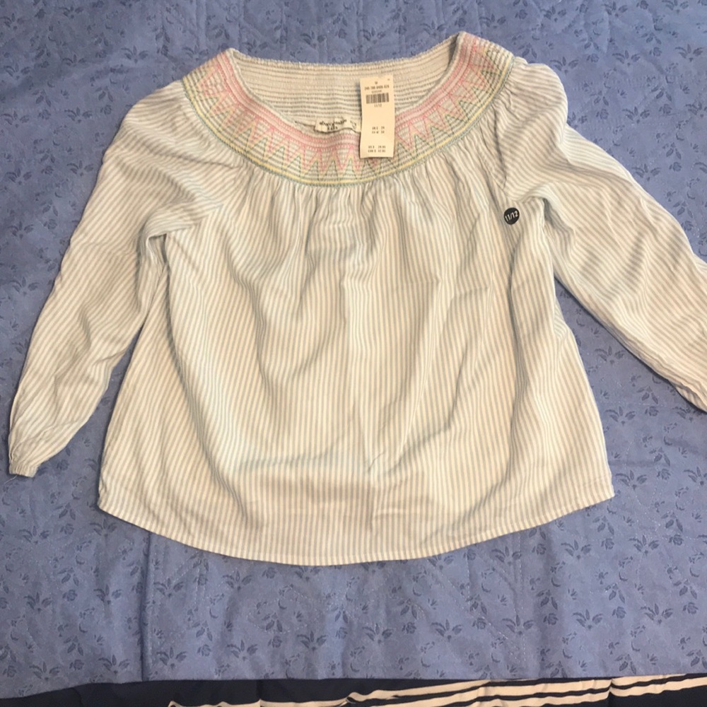 Abercrombie kids shirt